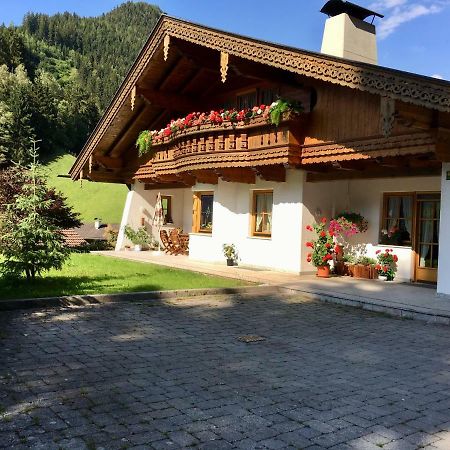 Ferienwohnung Bacher Oberkumbichl 900 ไมย์อาโฮเฟิน ภายนอก รูปภาพ